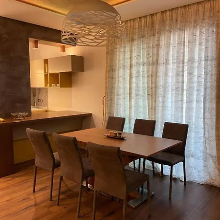 Royal Apartament *